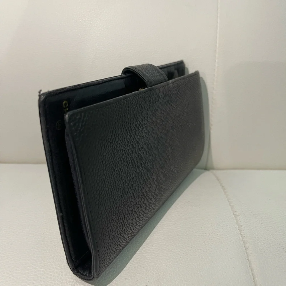 Authentic CHANEL Long Caviar Leather CC Bifold Flap Wallet - Picture 6 of 13